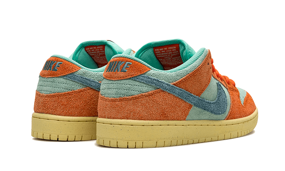 SB Dunk Low Orange Emerald Rise