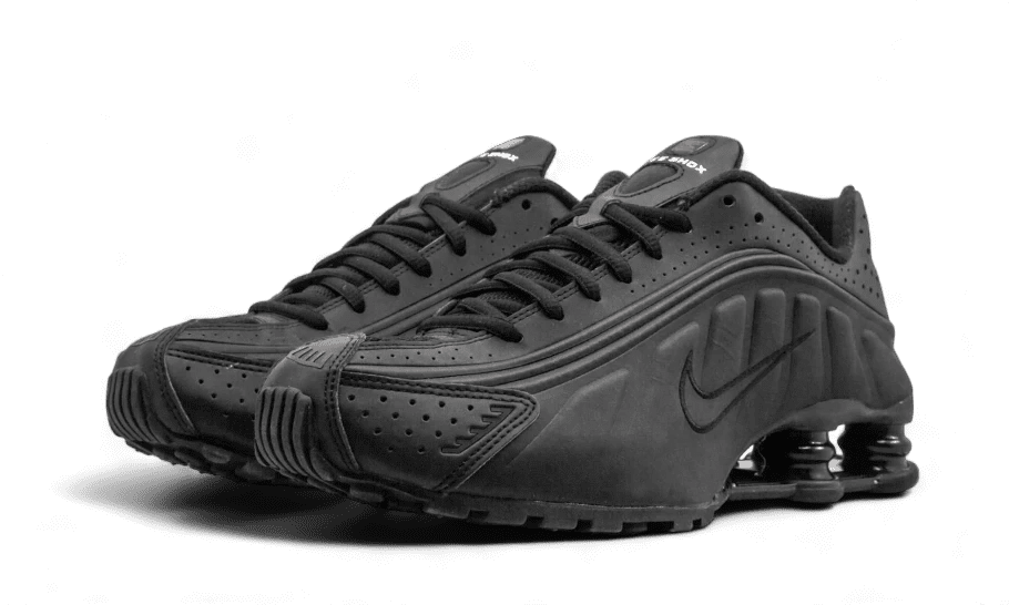 Shox R4 Black