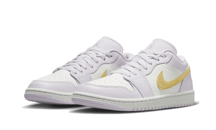 Air Jordan 1 Low Barely Grape