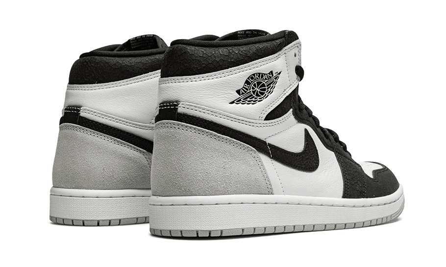 Air Jordan 1 Retro High OG Bleached Coral