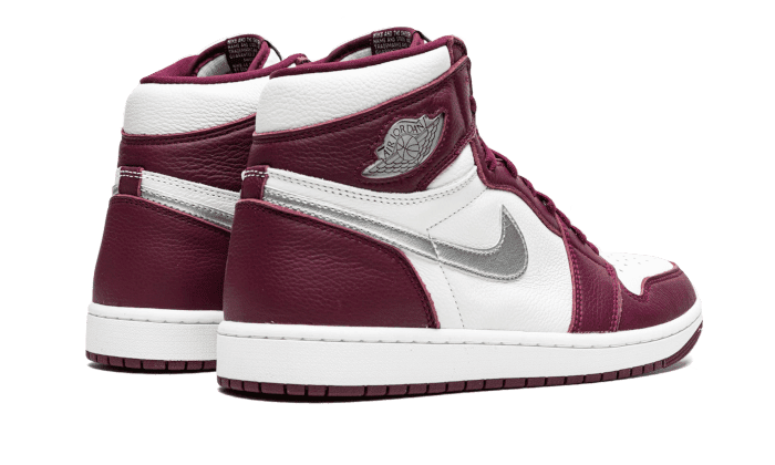 Air Jordan 1 Retro High OG Bordeaux