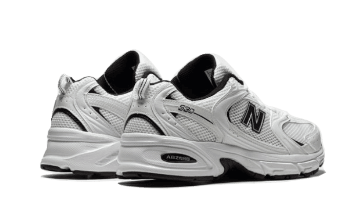 530 White Black Details