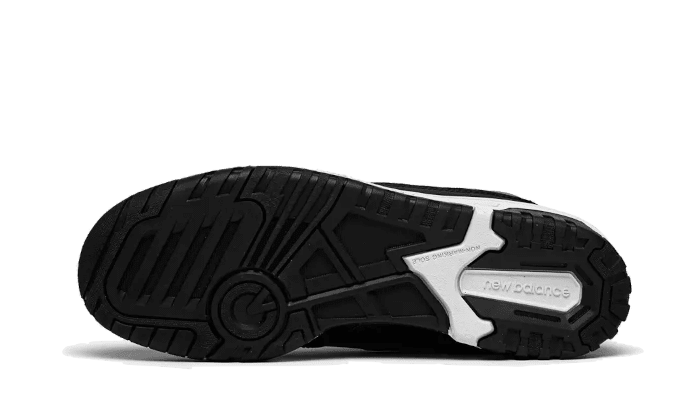 550 Black White