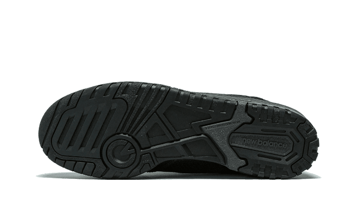 550 Triple Black