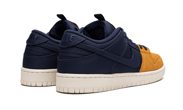 SB Dunk Low Pro PRM 90s Backpack